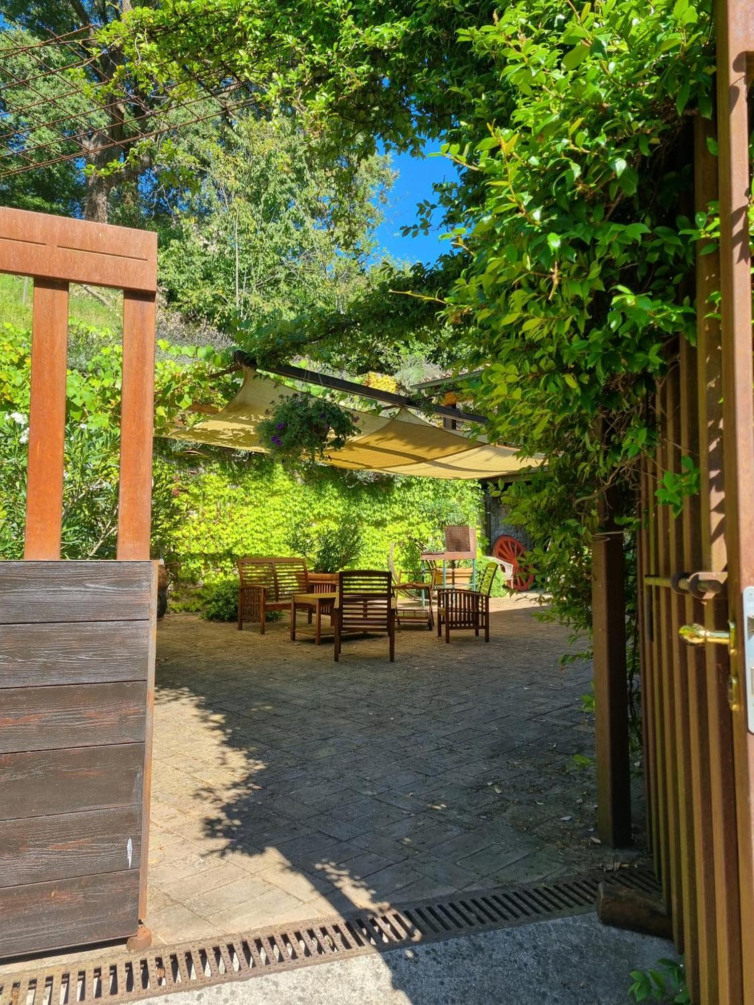 Hostal Casa Zia Cianetta Residenza Di Campagna Capodacqua  Exterior foto