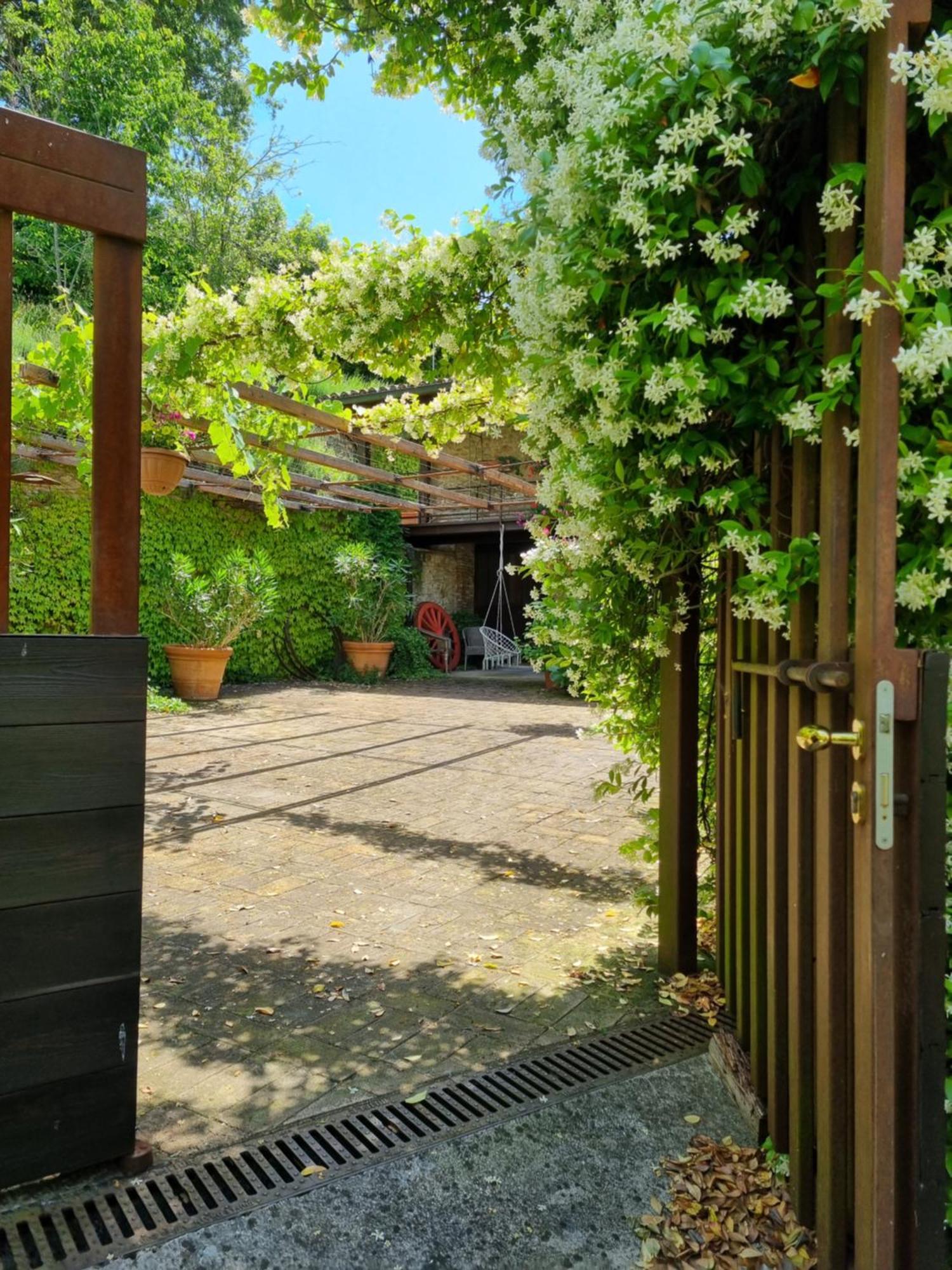 Hostal Casa Zia Cianetta Residenza Di Campagna Capodacqua  Exterior foto